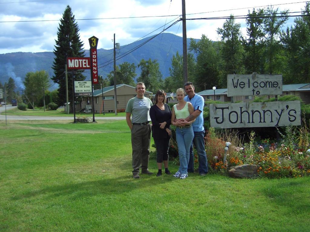 Johnny'S Motel Grand Forks Kültér fotó