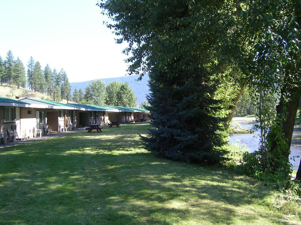 Johnny'S Motel Grand Forks Kültér fotó